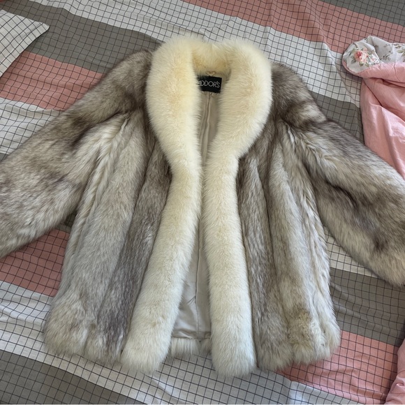 Vintage Fur Coat - Picture 4 of 5